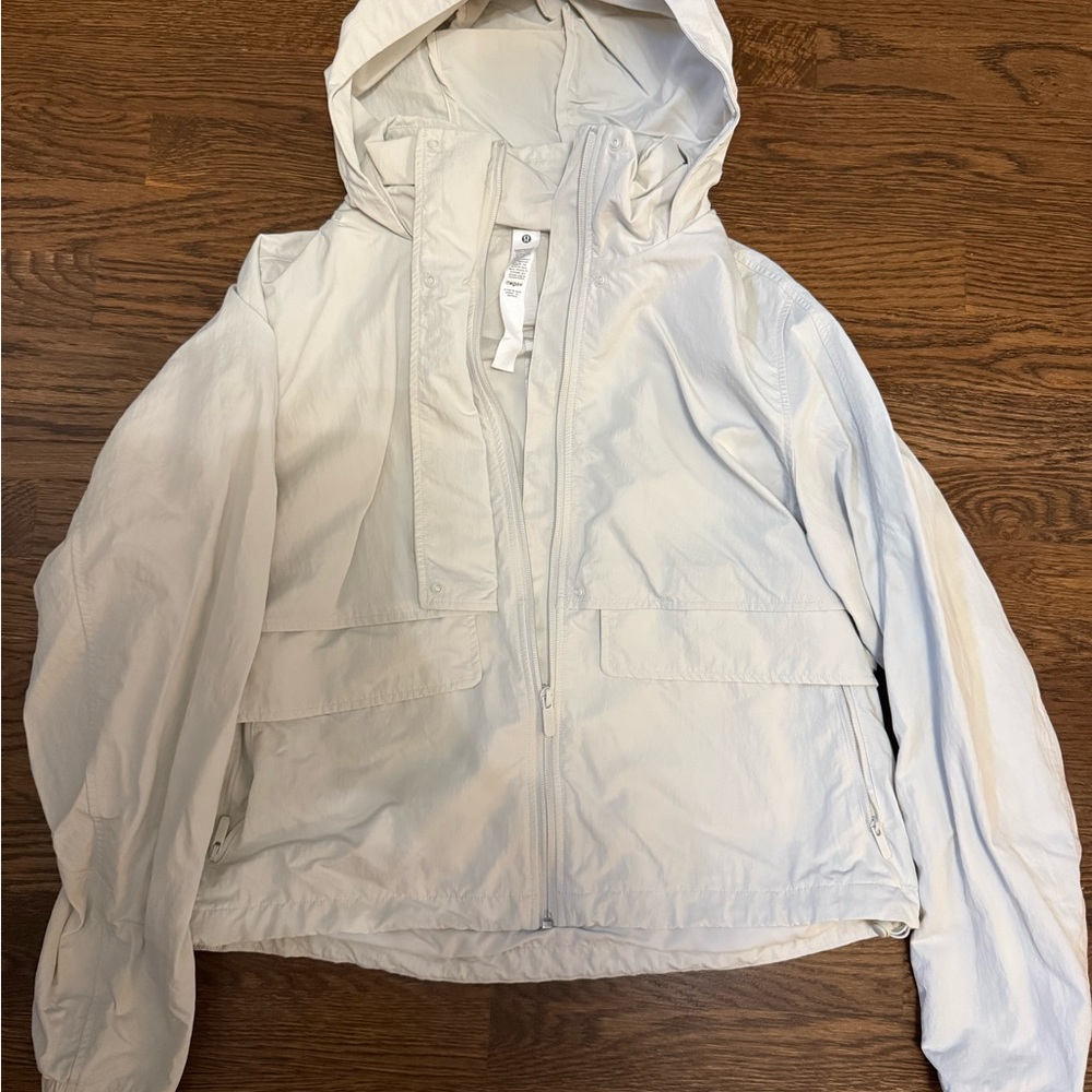 Lululemon Women's Lightweight Hooded Jacket